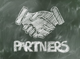 Normal_partners__handen__onderwijs